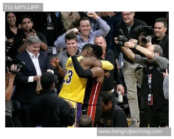 湖人对阵热火精彩对决在线直播全程回顾与分析